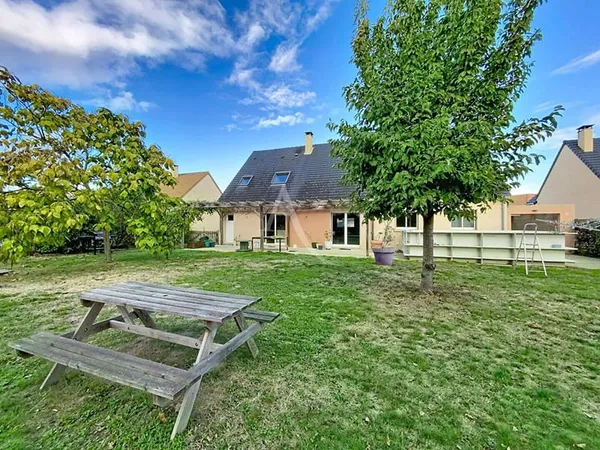 Maison 7 pièces 181 m²