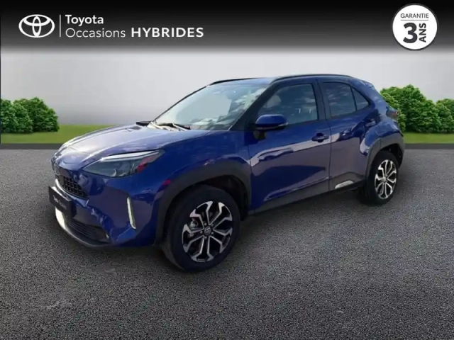 Toyota Yaris cross 130h design mc24