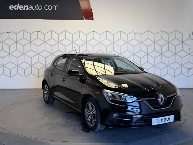 Renault Megane iv berline blue dci 115 edc — photo 47