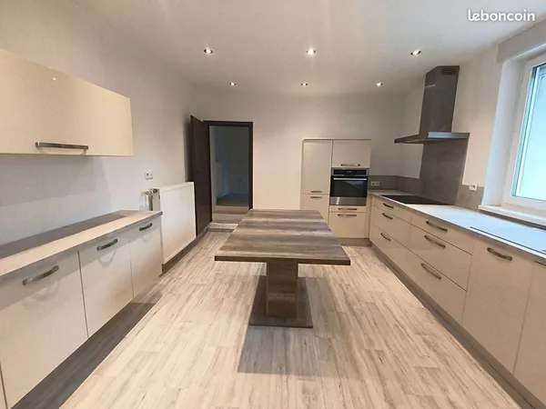 Maison 4 pièces 122 m²