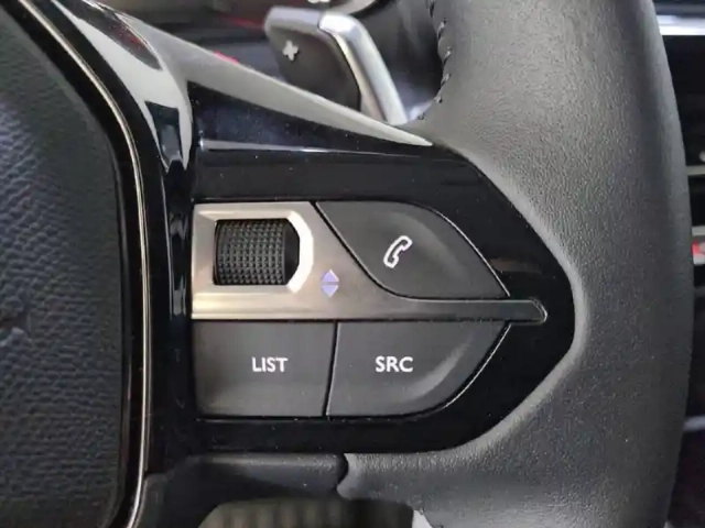 Peugeot 2008 puretech 130 s&amp;s eat8 — photo 47