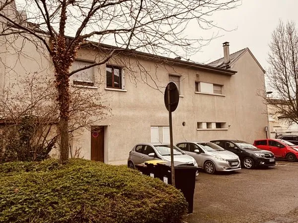 Immeuble de rapport 20 pièces 320 m²