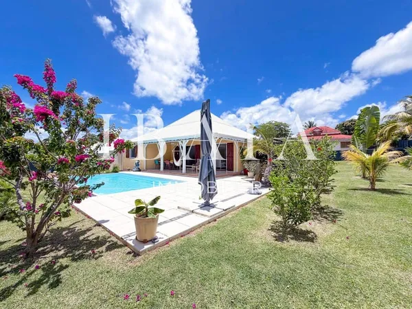 Maison de plain-pied 5 pièces 137 m²