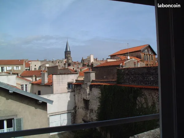 RIOM-F2 40m²- 599 Compris Chauffage -