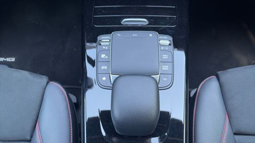 Mercedes Classe A 250e  218 8G-DCT - AMG Line – 2020 – 89248 km – Hybride rechargeable – Boîte Automatique — photo 6