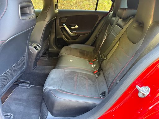 Mercedes Classe A 200 163 7G-DCT - Amg Line Edition – 2018 – 102883 km – Essence – Boîte Automatique — photo 19