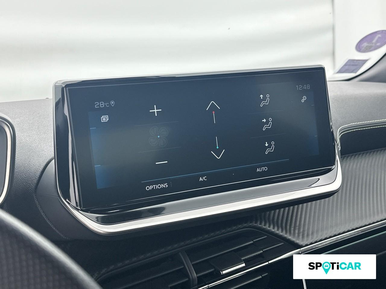 Peugeot 2008 1.2 puretech 130ch s&s gt — photo 13