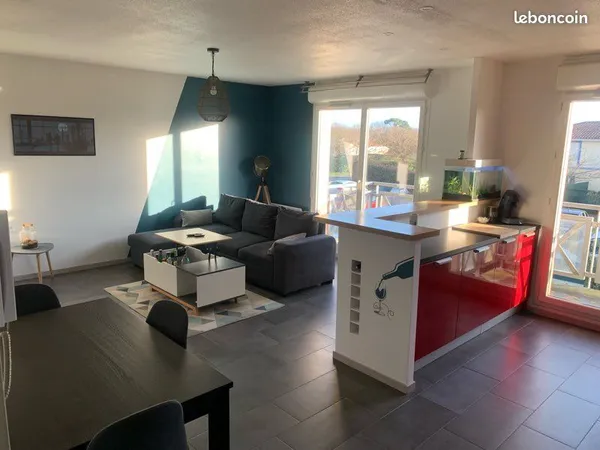 T3 lumineux 62 m² - 2 balcons - Box + parking