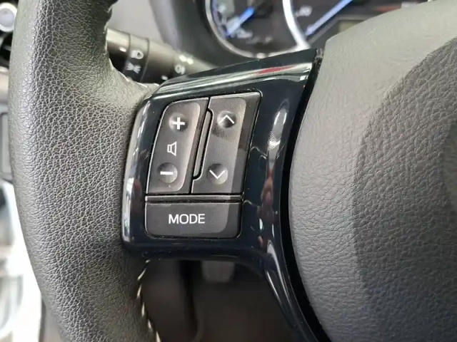 Toyota Yaris 70 vvt-i — photo 27