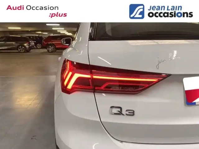 Audi Q3 35 tfsi 150 ch s tronic 7 — photo 60