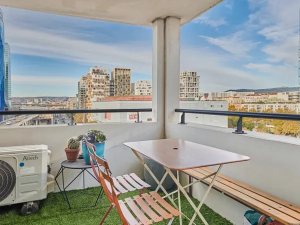Vends appartement - 61m²