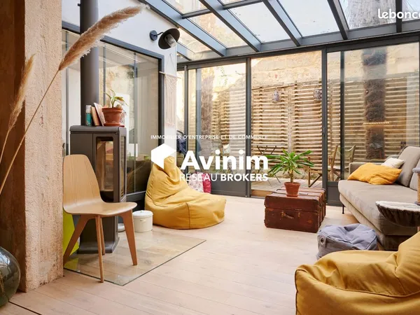 Local 117 m² Bordeaux