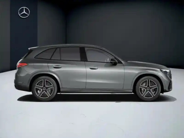 Mercedes Glc 300 e  hybrid eq 4matic am — photo 6