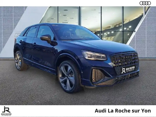 Audi Q2 35 tfsi 150 s tronic 7 — photo 6