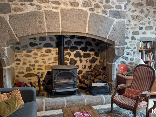 Maison de maitre en deux parties, avec un gîte trés bien classé