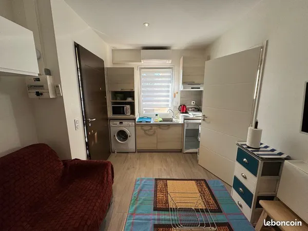 Location studio meublé à l'année