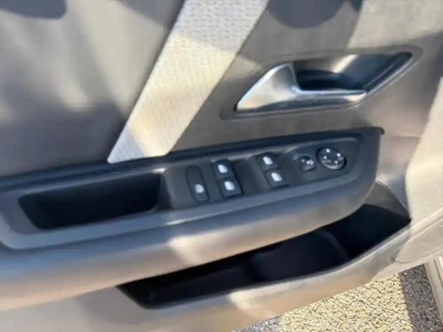 Citroën C4 puretech 130ch s&amp;s feel pack — photo 12