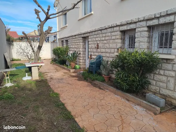 Appartement plain pied 40m2 avec jardin