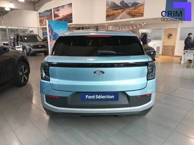 Ford Explorer awd extended range 79 kwh 340 ch — photo 23