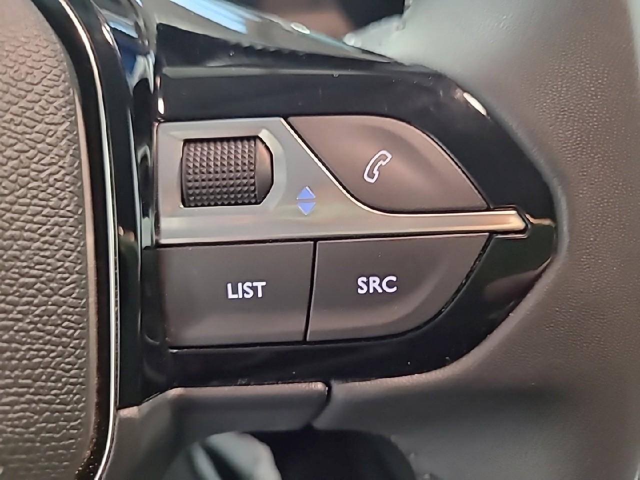Peugeot 208 puretech 100 s&s bvm6 allure pack — photo 18