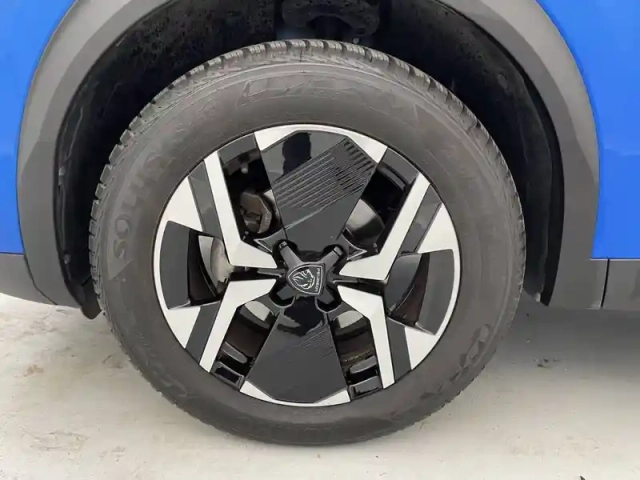 Peugeot 2008 puretech 130 s&amp;s eat8 — photo 17