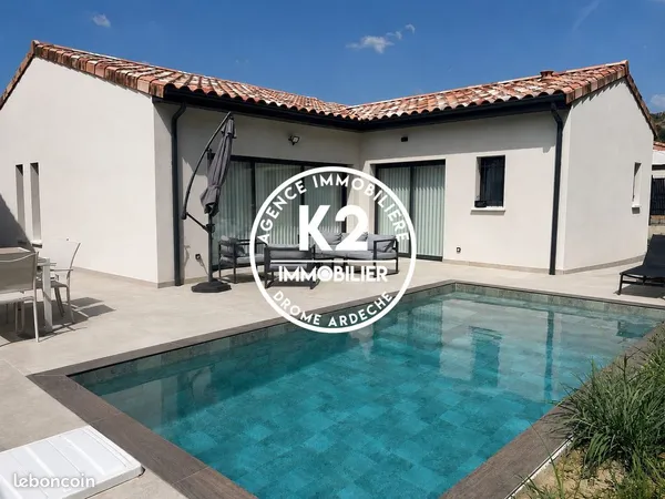 Villa 4 pièces 124 m²