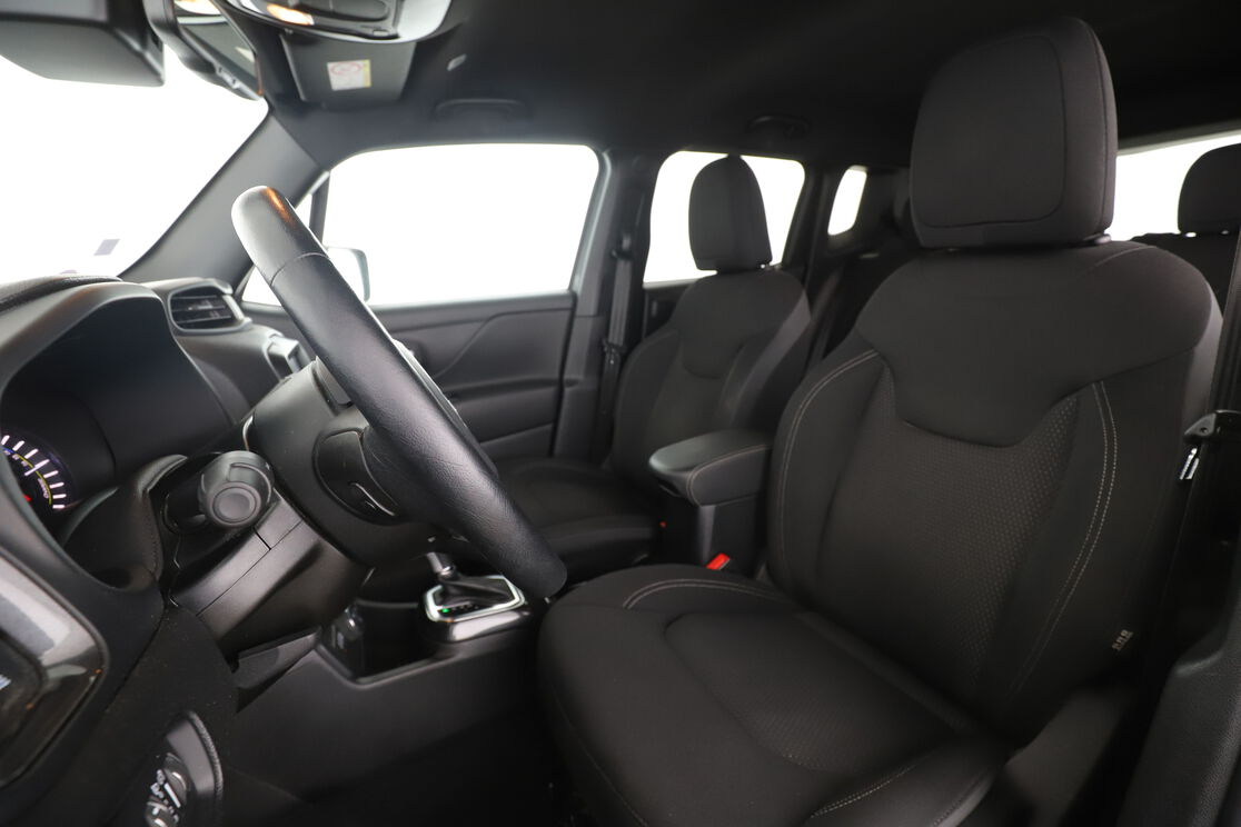 Jeep Renegade 1.3 Turbo T4 PHEV 4xe S AT6 — photo 9