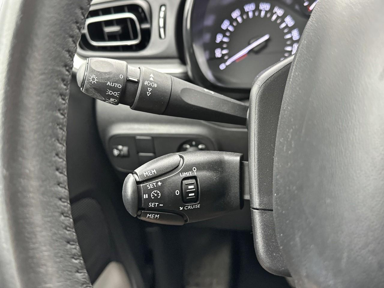 Citroën C3 puretech 110 s&s eat6 shine business — photo 21