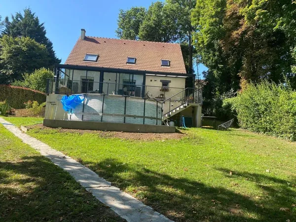 Maison 8 pièces 150 m²