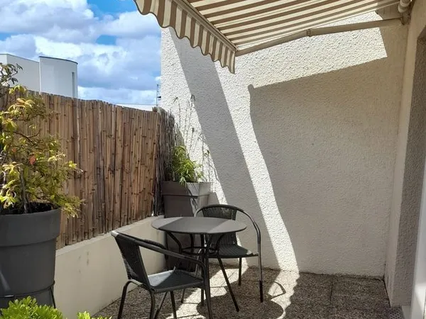 Appartement F5 loué meublé Lyon 7ème