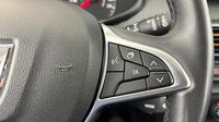 Dacia Sandero 1.0 TCe 90ch Stepway Confort CVT -22 — photo 25