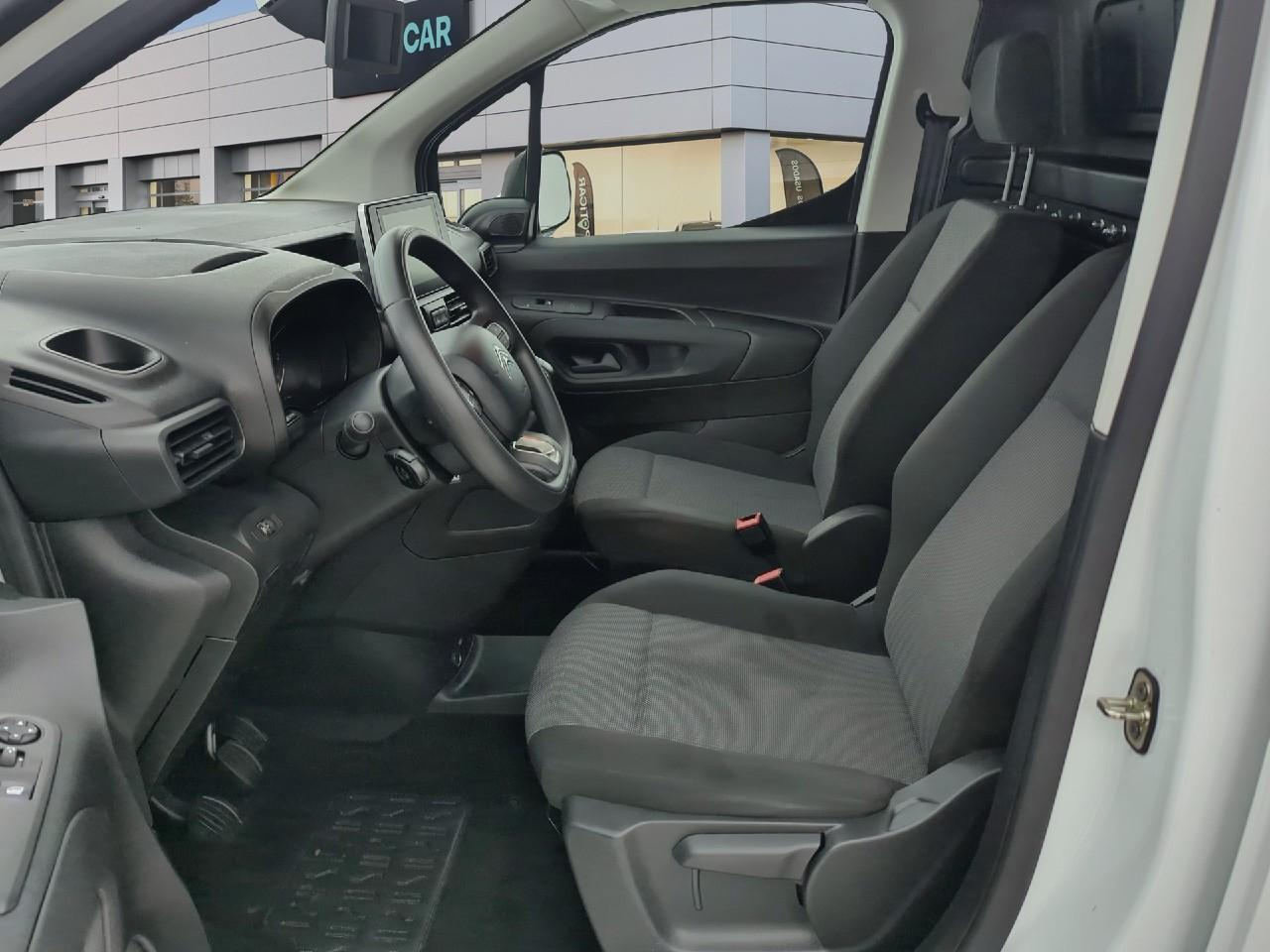 Citroën Berlingo van m 650 bluehdi 100 s&s bvm5 driver — photo 9