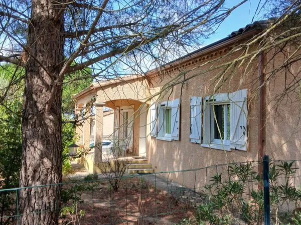 MAISON INDIVIDUELLE DE PLAIN-PIED : 101 m2 (2011)