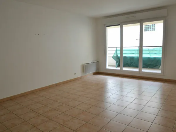ROUEN RIVE GAUCHE - rue Malouet // LOGEMENT CONVENTIONNE F4 de 83,45 m² avec double place de parking
