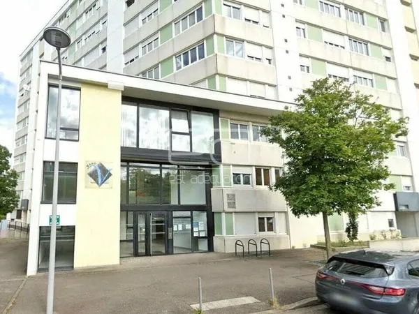 Bureaux 469 m²