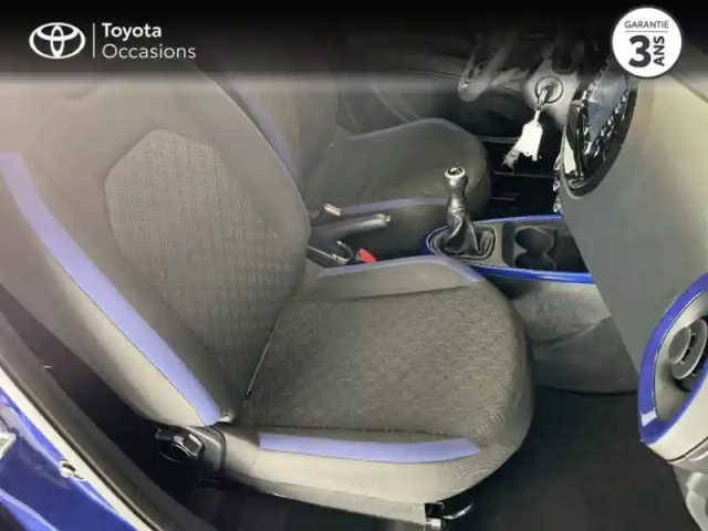 Toyota Aygo x 1.0 vvt-i 72ch design — photo 6