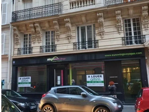 Bureau 101 m²