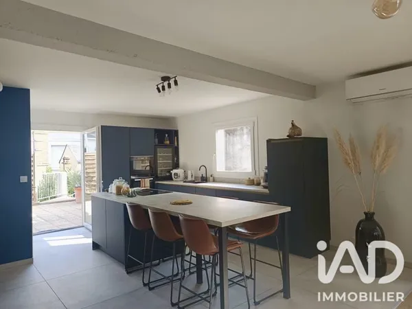 Appartement 7 pièces 196 m²