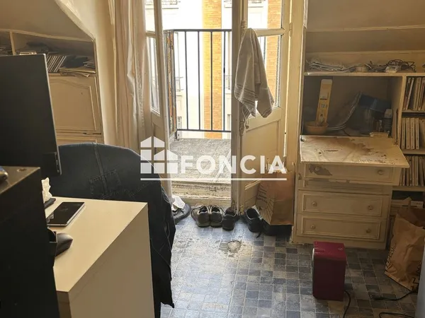 Quartier La Tour-Maubourg / Invalides, chambre / Bureau avec balcon