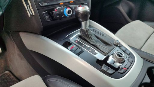 Audi SQ5 3.0 BiTDI 326 Quattro Tiptronic 8 - S – 2016 – 136926 km – Diesel – Boîte Automatique — photo 21