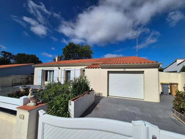 Maison de plain-pied 3 pièces 92 m²