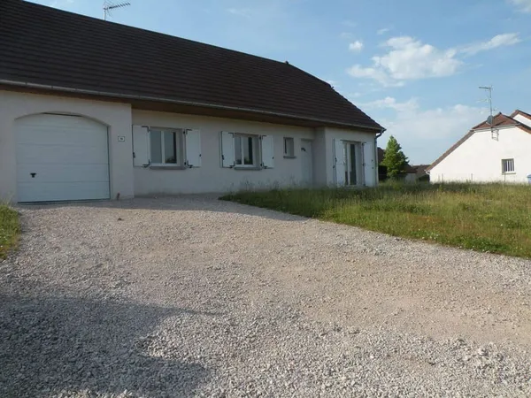 Maison de plain-pied 5 pièces 100 m²