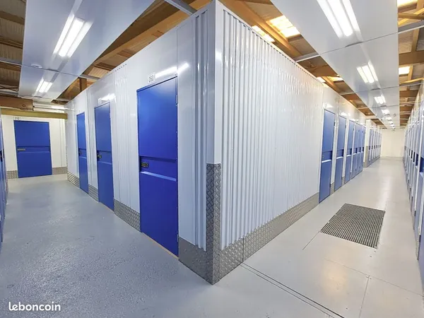 Location box sécurisé (assurance comprise) à partir de 2m² à 45 par mois