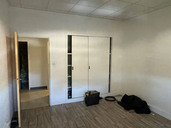 Bureaux 90 m²