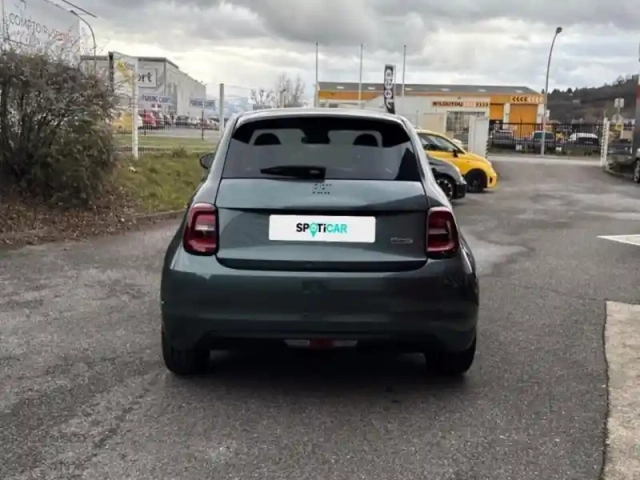 Fiat 500 e 118ch giorgio armani collectors edition my25 — photo 5