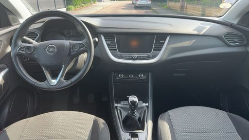 Opel Grandland X 1.5 D 130 - Edition – 2020 – 107909 km – Diesel – Boîte Manuelle — photo 32