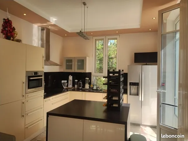 Appartement meublé dans villa avec parking