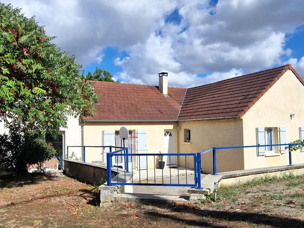 MAISON FAMILIALE PLAIN-PIEDS 146 m² hab. A NAILLY