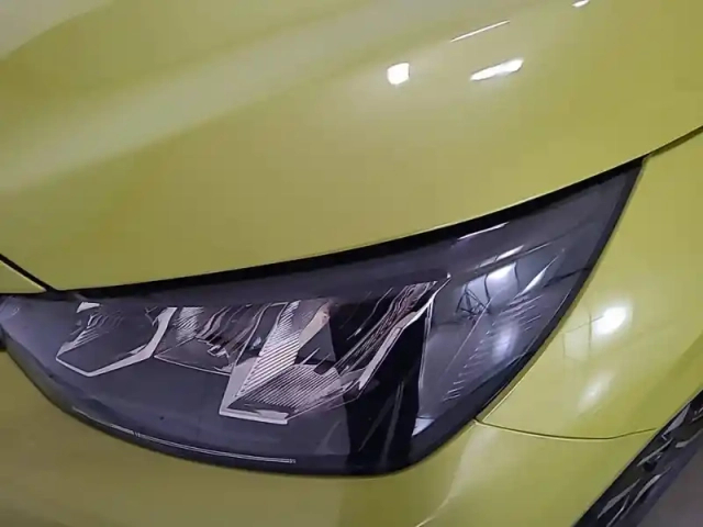 Peugeot 208 puretech 100 s&amp;s bvm6 — photo 16