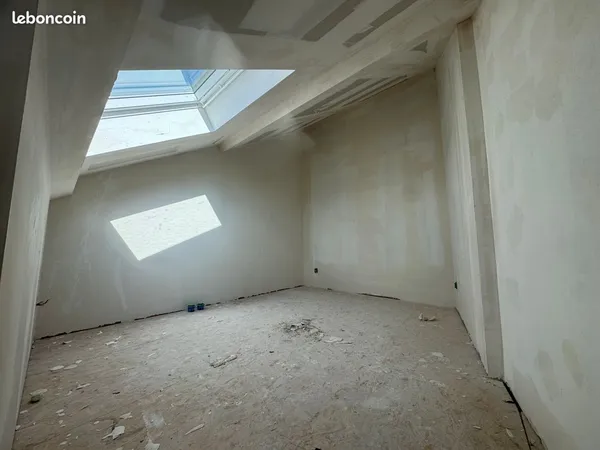 Superbe F3 duplex en cours de rénovation